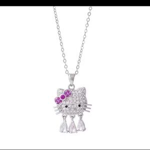 Gorgeous hello kitty silver plated necklace with swarovski elements